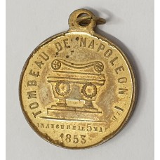 FRANCE 1853 . NAPOLEON MEDAL . 1ST TOMBEAU BRASS MEDALET